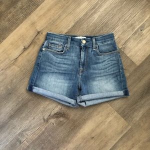 7 For all mankind Jen7 | mid roll up jean shorts